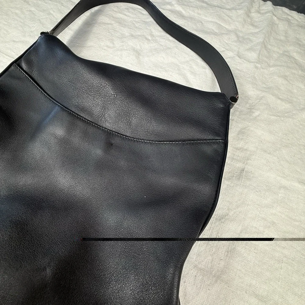 Vintage Coach Hobo Black Leather Shoulder Bag Style 9180 Made in USA Zip Top